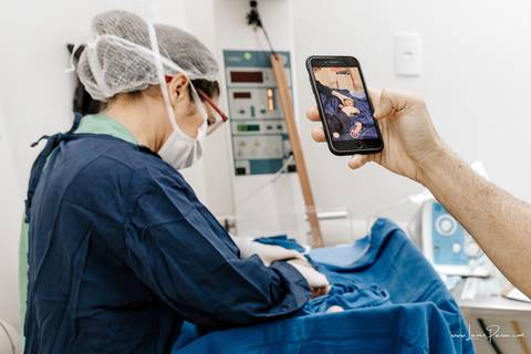 fotografia de parto - hospital rio grande - maternidade delfin - natal rn - parto cesaria - fotografo de parto - familia - nascimento - fotografo em natal - fotografo de familia - parto normal - medico - obstetra - parto natural - promater - unimed - mae'