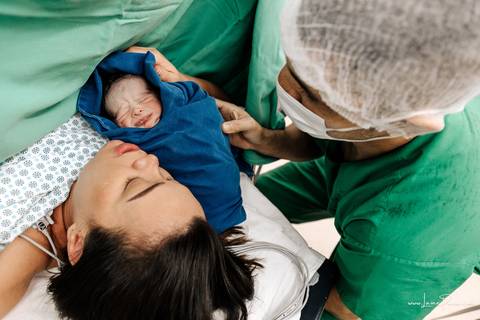 fotografia de parto - hospital rio grande - maternidade delfin - natal rn - parto cesaria - fotografo de parto - familia - nascimento - fotografo em natal - fotografo de familia - parto normal - medico - obstetra - parto natural - promater - unimed - mae'