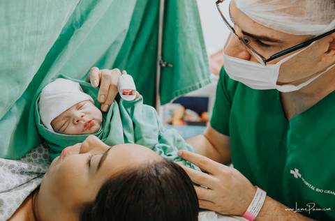 fotografia de parto - hospital rio grande - maternidade delfin - natal rn - parto cesaria - fotografo de parto - familia - nascimento - fotografo em natal - fotografo de familia - parto normal - medico - obstetra - parto natural - promater - unimed - mae'