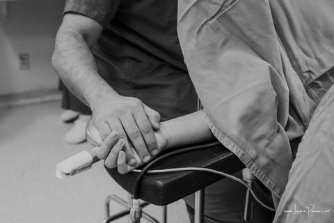 fotografia de parto - hospital rio grande - maternidade delfin - natal rn - parto cesaria - fotografo de parto - familia - nascimento - fotografo em natal - fotografo de familia - parto normal - medico - obstetra - parto natural - promater - unimed - mae'