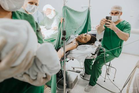 fotografia de parto - hospital rio grande - maternidade delfin - natal rn - parto cesaria - fotografo de parto - familia - nascimento - fotografo em natal - fotografo de familia - parto normal - medico - obstetra - parto natural - promater - unimed - mae'