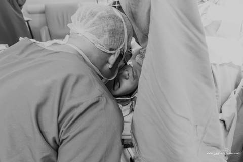 fotografia de parto - hospital rio grande - maternidade delfin - natal rn - parto cesaria - fotografo de parto - familia - nascimento - fotografo em natal - fotografo de familia - parto normal - medico - obstetra - parto natural - promater - unimed - mae'