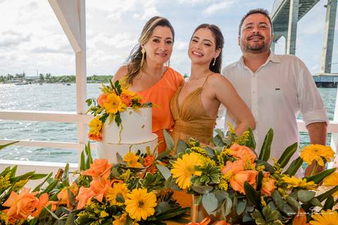 aniversario, 15 anos, em barco, litoral norte, natal, praia da redinha, fim de tarde, festa,  por do sol, diversão, decoracao, festa, amizade, familia, '