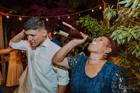 casamento, fotografia de casamento, fotógrafo de casamento, casal, wedding, fotografo em natal, casamento civil, decoração, casamento natal, cerimonialista Rosania Amara, flor e flor, vestido de noiva, familia, festa, casamento a tarde, fim de dia'