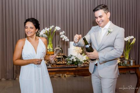 casamento, fotografia de casamento, fotógrafo de casamento, casal, wedding, fotografo em natal, casamento religioso, decoração, casamento natal, valeria Calazans, catolico, igreja de candelaria,  vestido de noiva, familia, festa, casamento de dia, diurno'