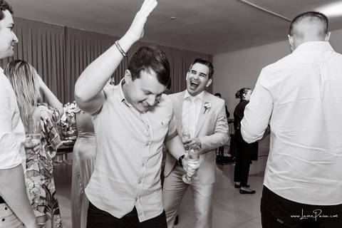 casamento, fotografia de casamento, fotógrafo de casamento, casal, wedding, fotografo em natal, casamento religioso, decoração, casamento natal, valeria Calazans, catolico, igreja de candelaria,  vestido de noiva, familia, festa, casamento de dia, diurno'
