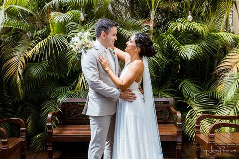 casamento, fotografia de casamento, fotógrafo de casamento, casal, wedding, fotografo em natal, casamento religioso, decoração, casamento natal, valeria Calazans, catolico, igreja de candelaria,  vestido de noiva, familia, festa, casamento de dia, diurno'