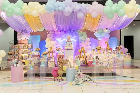 aniversario de 1 ano infantil de menina tema circo rosa,  Festa com decoração, doces, brincadeiras, diversão, bolo, familia, fotografia de aniversario, fotografo infantil, fotografo em natal, festa de menina'