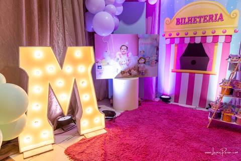 aniversario de 1 ano infantil de menina tema circo rosa,  Festa com decoração, doces, brincadeiras, diversão, bolo, familia, fotografia de aniversario, fotografo infantil, fotografo em natal, festa de menina'