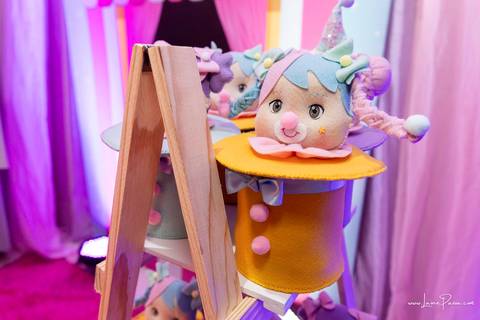 aniversario de 1 ano infantil de menina tema circo rosa,  Festa com decoração, doces, brincadeiras, diversão, bolo, familia, fotografia de aniversario, fotografo infantil, fotografo em natal, festa de menina'