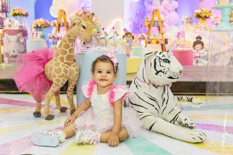 aniversario de 1 ano infantil de menina tema circo rosa,  Festa com decoração, doces, brincadeiras, diversão, bolo, familia, fotografia de aniversario, fotografo infantil, fotografo em natal, festa de menina'