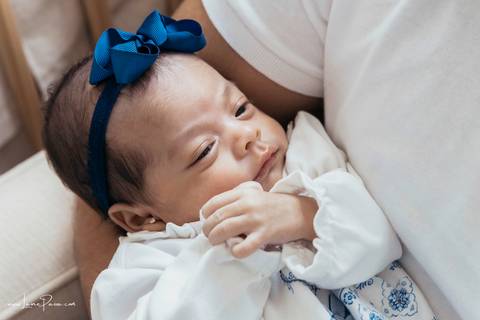 Ensaio newborn, em casa, recem nascido, quarto do bebe, irmãos, gemeos, casal, pais, fotografia de familia, foto em casa, quarto do bebe, decoração do quarto, ensaio de familia, fotografia newborn, primeiros dias, fotografo em natal, detalhes, '