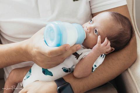 Ensaio newborn, em casa, recem nascido, quarto do bebe, irmãos, gemeos, casal, pais, fotografia de familia, foto em casa, quarto do bebe, decoração do quarto, ensaio de familia, fotografia newborn, primeiros dias, fotografo em natal, detalhes, '