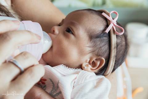 Ensaio newborn, em casa, recem nascido, quarto do bebe, irmãos, gemeos, casal, pais, fotografia de familia, foto em casa, quarto do bebe, decoração do quarto, ensaio de familia, fotografia newborn, primeiros dias, fotografo em natal, detalhes, '