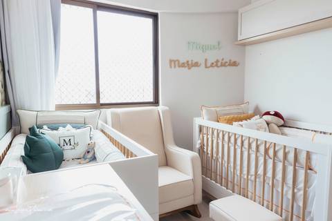 Ensaio newborn, em casa, recem nascido, quarto do bebe, irmãos, gemeos, casal, pais, fotografia de familia, foto em casa, quarto do bebe, decoração do quarto, ensaio de familia, fotografia newborn, primeiros dias, fotografo em natal, detalhes, '