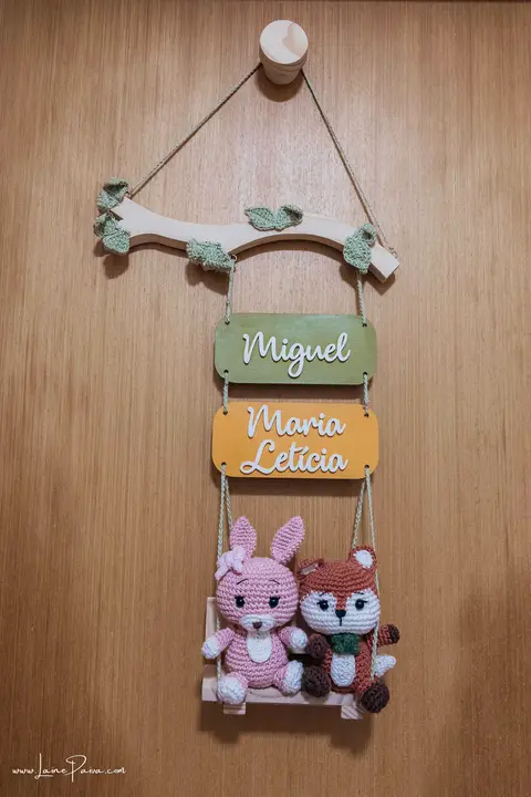 Ensaio newborn, em casa, recem nascido, quarto do bebe, irmãos, gemeos, casal, pais, fotografia de familia, foto em casa, quarto do bebe, decoração do quarto, ensaio de familia, fotografia newborn, primeiros dias, fotografo em natal, detalhes, '