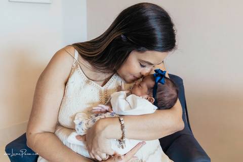 Ensaio newborn, em casa, recem nascido, quarto do bebe, irmãos, gemeos, casal, pais, fotografia de familia, foto em casa, quarto do bebe, decoração do quarto, ensaio de familia, fotografia newborn, primeiros dias, fotografo em natal, detalhes, '