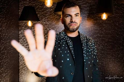 aniversario de 40 anos, tema boate, Chaplin Recepções, Algodão doce Cerimonial,  Banda Som e Balanço , Sax in the House, bolo, familia, fotografia de aniversario, festa, fotografo em natal, amigos, aniversario de adulto, moda, looks, club, night, gay'