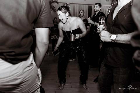 aniversario de 40 anos, tema boate, Chaplin Recepções, Algodão doce Cerimonial,  Banda Som e Balanço , Sax in the House, bolo, familia, fotografia de aniversario, festa, fotografo em natal, amigos, aniversario de adulto, moda, looks, club, night, gay'