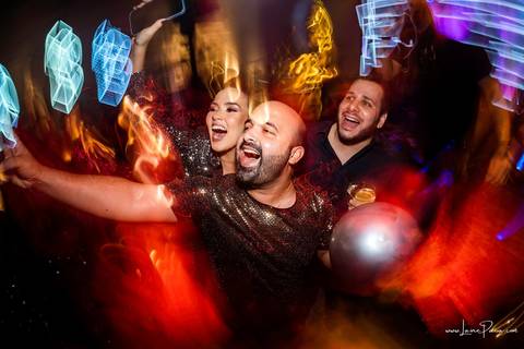 aniversario de 40 anos, tema boate, Chaplin Recepções, Algodão doce,  Banda Som e Balanço , Sax in the House, bolo, familia, fotografia de aniversario, festa, fotografo em natal, amigos, aniversario de adulto, moda, looks, club, night, gay, brilho'