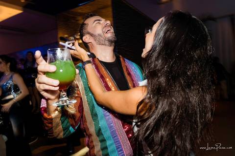 aniversario de 40 anos, tema boate, Chaplin Recepções, Algodão doce,  Banda Som e Balanço , Sax in the House, bolo, familia, fotografia de aniversario, festa, fotografo em natal, amigos, aniversario de adulto, moda, looks, club, night, gay, brilho'