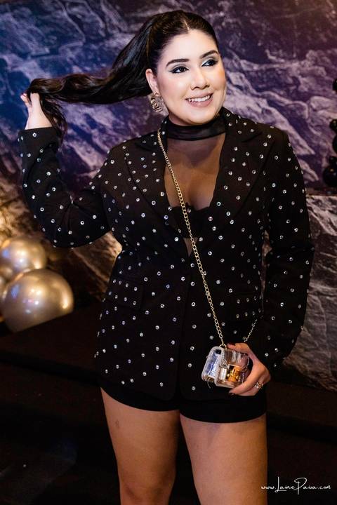 aniversario de 40 anos, tema boate, Chaplin Recepções, Algodão doce Cerimonial,  Banda Som e Balanço , Sax in the House, bolo, familia, fotografia de aniversario, festa, fotografo em natal, amigos, aniversario de adulto, moda, looks, club, night, gay'