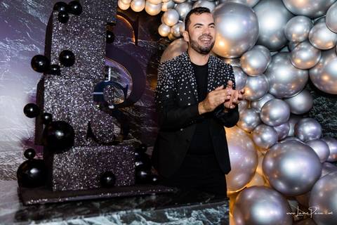 aniversario de 40 anos, tema boate, Chaplin Recepções, Algodão doce Cerimonial,  Banda Som e Balanço , Sax in the House, bolo, familia, fotografia de aniversario, festa, fotografo em natal, amigos, aniversario de adulto, moda, looks, club, night, gay'