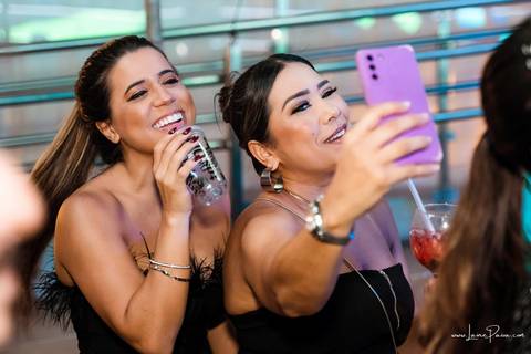 aniversario de 40 anos, tema boate, Chaplin Recepções, Algodão doce,  Banda Som e Balanço , Sax in the House, bolo, familia, fotografia de aniversario, festa, fotografo em natal, amigos, aniversario de adulto, moda, looks, club, night, gay, brilho'