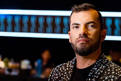 aniversario de 40 anos, tema boate, Chaplin Recepções, Algodão doce Cerimonial,  Banda Som e Balanço , Sax in the House, bolo, familia, fotografia de aniversario, festa, fotografo em natal, amigos, aniversario de adulto, moda, looks, club, night, gay'