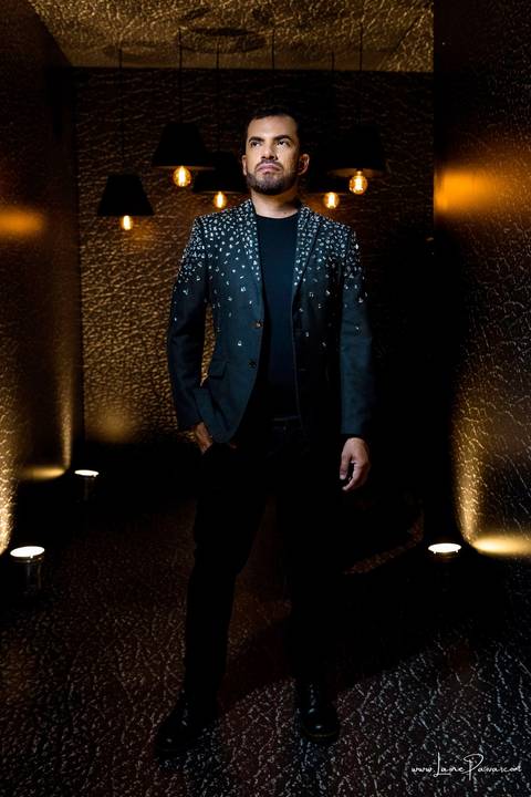 aniversario de 40 anos, tema boate, Chaplin Recepções, Algodão doce Cerimonial,  Banda Som e Balanço , Sax in the House, bolo, familia, fotografia de aniversario, festa, fotografo em natal, amigos, aniversario de adulto, moda, looks, club, night, gay'