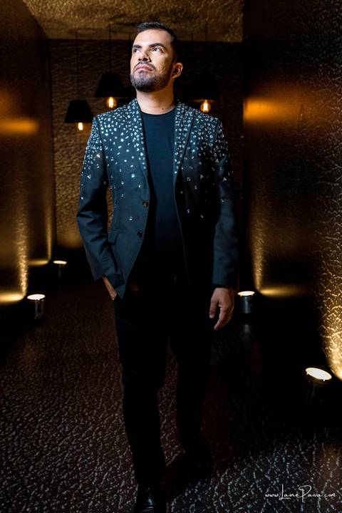 aniversario de 40 anos, tema boate, Chaplin Recepções, Algodão doce Cerimonial,  Banda Som e Balanço , Sax in the House, bolo, familia, fotografia de aniversario, festa, fotografo em natal, amigos, aniversario de adulto, moda, looks, club, night, gay'