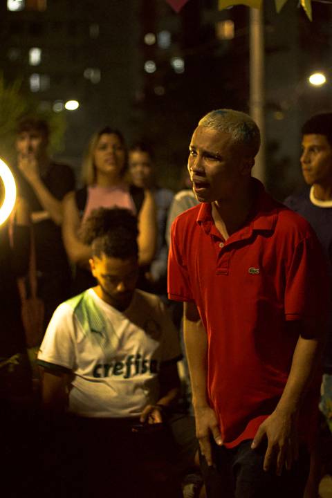 batalha do celeste foto somente do segundo rimador dessa dupla, na roda'