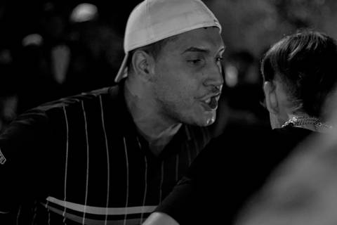 batalha do celeste o outro rimador não fica por baixo e também se impoe sobre o outro'