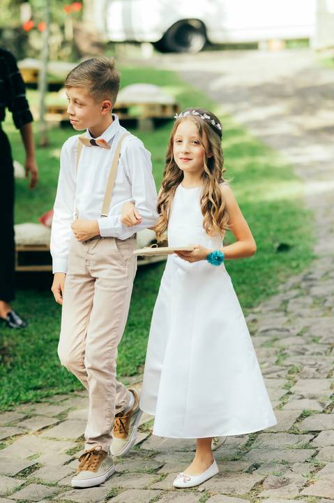 cerimonia externa casamento de dia nos caminhos de pedra daniela radavelli fotografia casamento ao ar livre'
