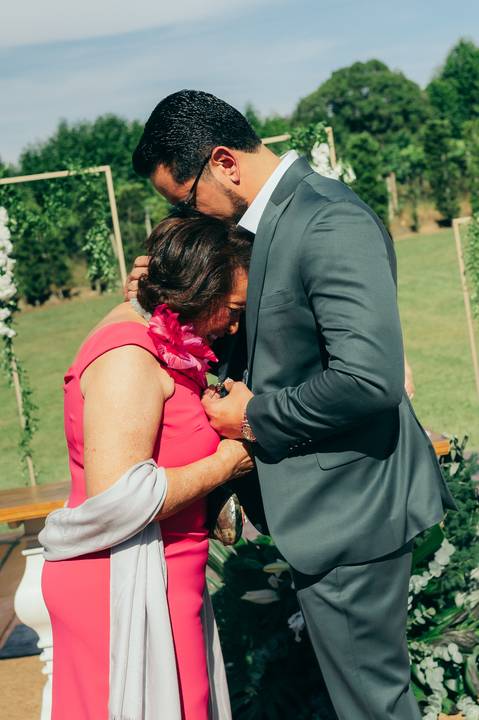 casamento ao ar livre de dia cerimonia externa  no santorini garden em garibaldi daniela radavelli fotografia fotógrafa de casamentos'