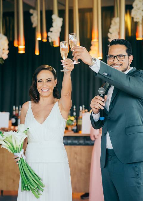 casamento ao ar livre de dia cerimonia externa  no santorini garden em garibaldi daniela radavelli fotografia fotógrafa de casamentos'