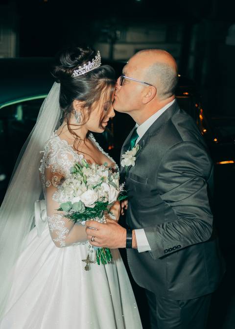  cerimonia na igreja a noite casamentos em garibaldi daniela radavelli fotografias de casamentos '