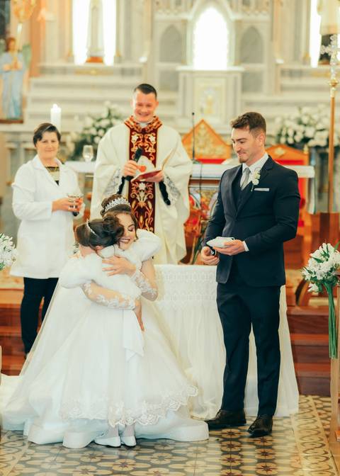  cerimonia na igreja a noite casamentos em garibaldi daniela radavelli fotografias de casamentos '