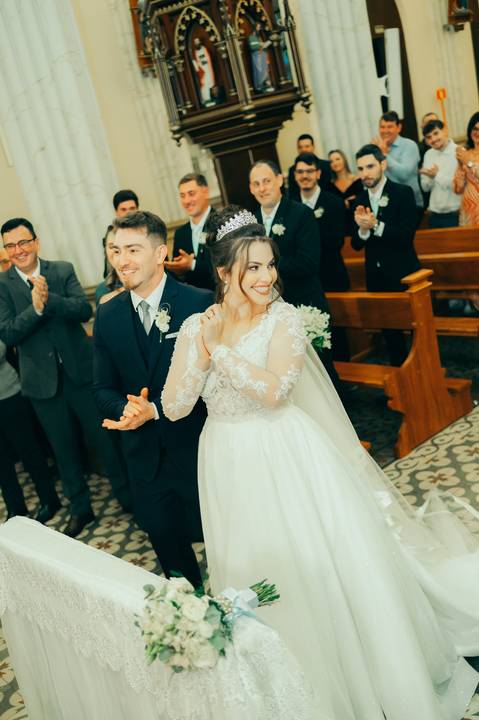  cerimonia na igreja a noite casamentos em garibaldi daniela radavelli fotografias de casamentos '