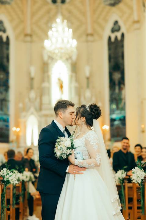  cerimonia na igreja a noite casamentos em garibaldi daniela radavelli fotografias de casamentos '