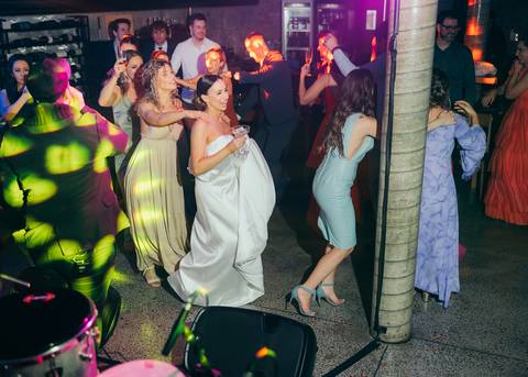 casamento de dia cerimonia ao ar livre piegora bistro em bento gonçalves daniela radavelli fotografia'