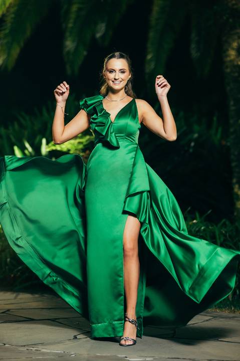 festa de formatura formanda em engenharia civil vestido de formatura verde make de formatura daniela radavelli fotógrafa serra gaúcha'