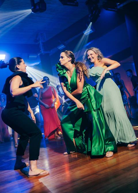 festa de formatura formanda em engenharia civil vestido de formatura verde make de formatura daniela radavelli fotógrafa serra gaúcha'