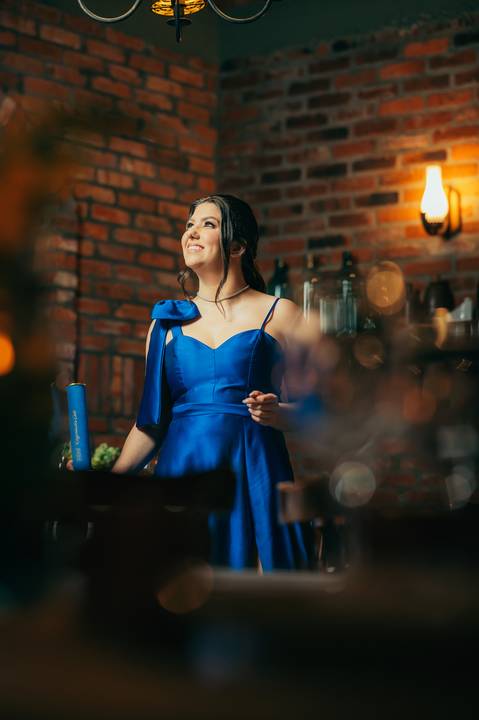 formanda em engenharia civil festa de formatura em garibaldi vestido de formatura azul decoração formatura daniela radavelli fotografia'