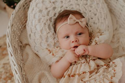 mini sessão; ensaio infantil; sessao de bebe; ensaio ;  fotografa campo grande; fotos de bebes; maternidade; campo grande; mini ensaio; acompanhamento de bebe, ensaio3 meses; ensaio de menina'