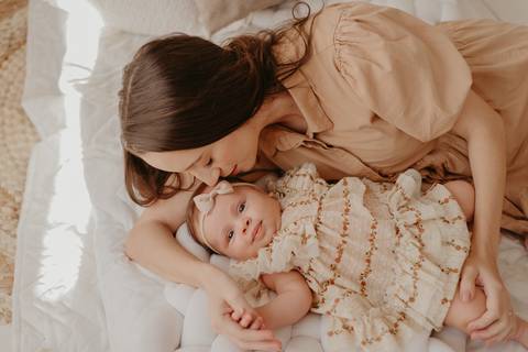 mini sessão; ensaio infantil; sessao de bebe; ensaio ;  fotografa campo grande; fotos de bebes; maternidade; campo grande; mini ensaio; acompanhamento de bebe, ensaio3 meses; ensaio de menina'