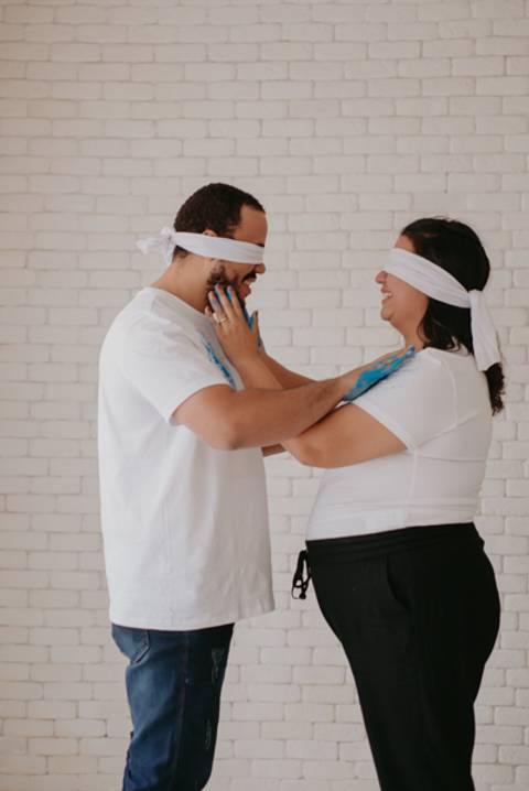 #ensaiorevelação ; franciele duailibi ; fotografo em campo grande; fotos revelação sexo do bebe; ensaio de gravida em campo grande; ; maternidade campo grande; fotografo de gravida; surpresa de gravida, revelação com tinta, surpresa com tinta'