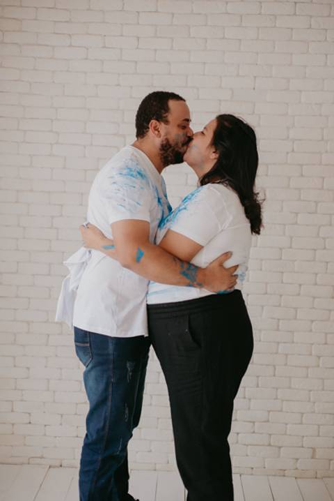 #ensaiorevelação ; franciele duailibi ; fotografo em campo grande; fotos revelação sexo do bebe; ensaio de gravida em campo grande; ; maternidade campo grande; fotografo de gravida; surpresa de gravida, revelação com tinta, surpresa com tinta'