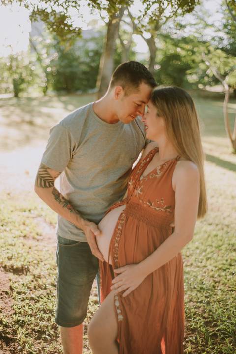 ensaio de gestante; fotos de gravida estudio ; estudio de fotos em campo grande; fotos fran duailibi; fotografa campo grande; fotografo de gestante; ensaio gravida; ensaio criativo gestante; fotos de gravida; gestante nu; maternidade candido mariano'