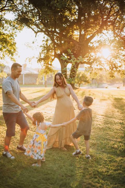 ensaio de gestante; fotos de gravida estudio ; estudio de fotos em campo grande; fotos fran duailibi; fotografa campo grande; fotografo de gestante; ensaio gravida; ensaio criativo gestante; fotos de gravida; gestante nu; maternidade candido mariano'